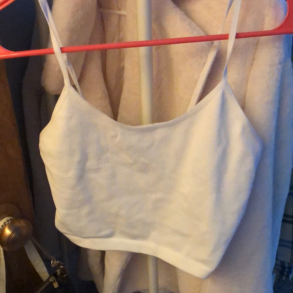 seamless white tank top